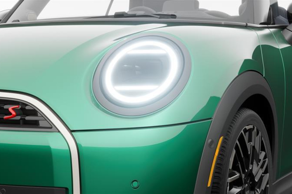 2026 MINI Convertible - Image 6