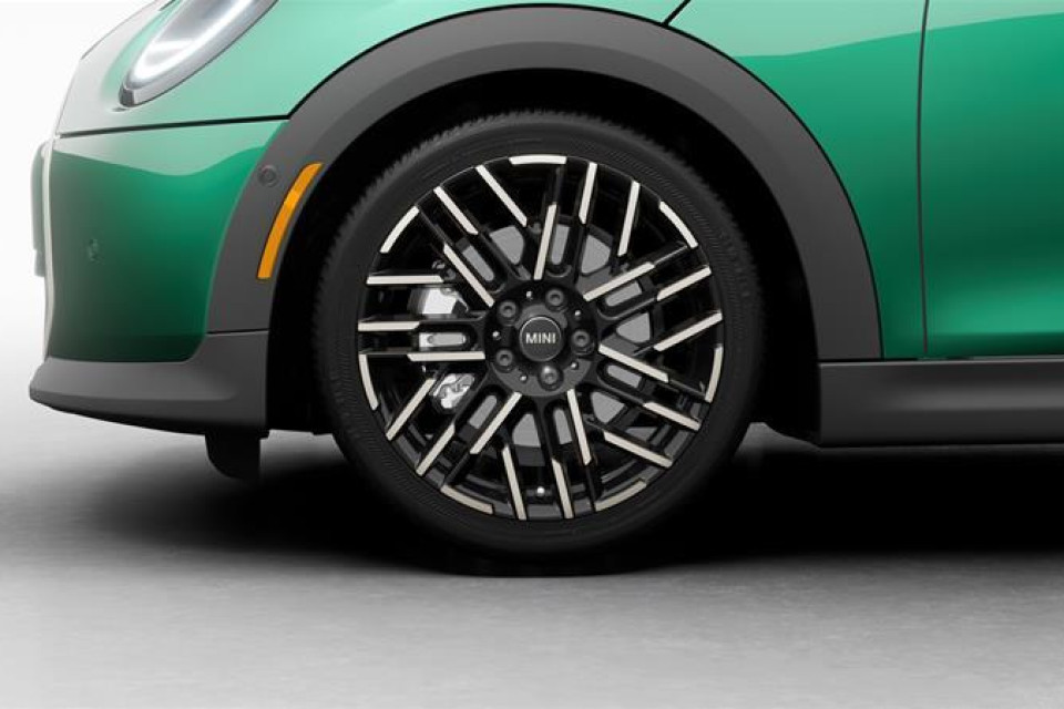 2026 MINI Convertible - Image 7