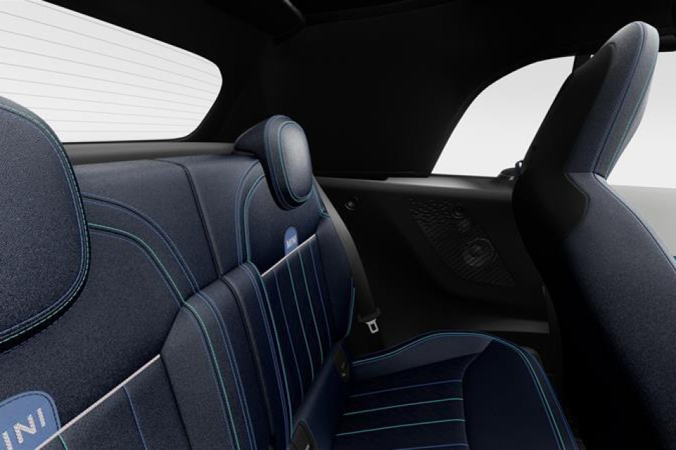 2026 MINI Convertible - Image 14