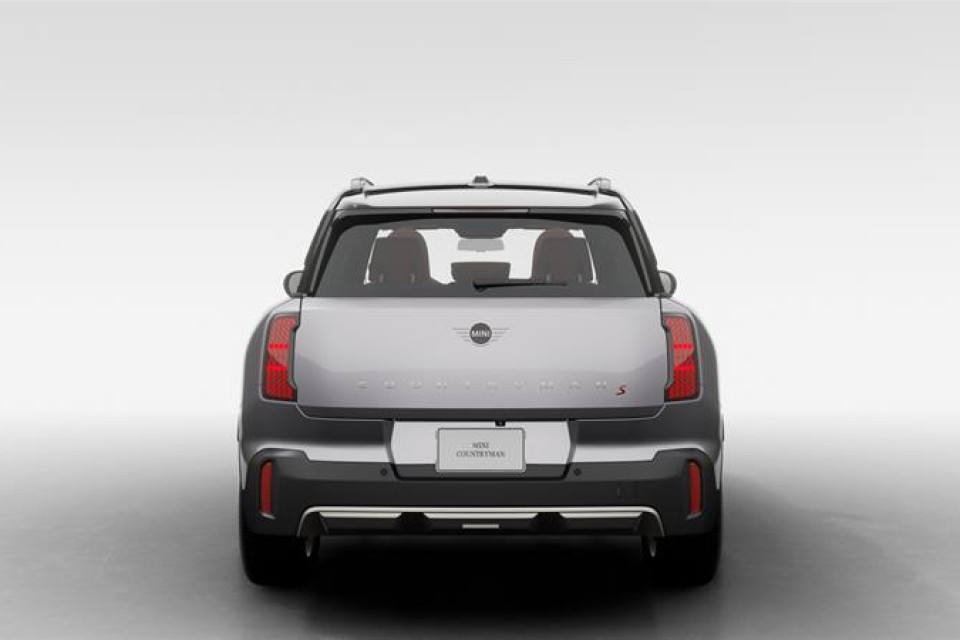 2026 MINI Countryman - Image 11