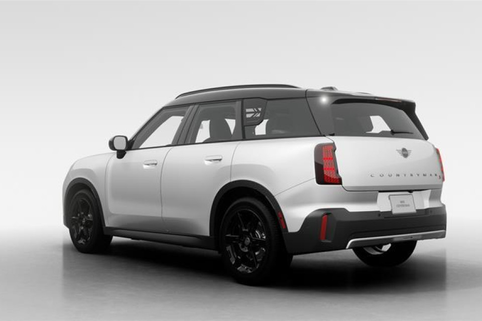 2026 MINI Countryman - Image 2