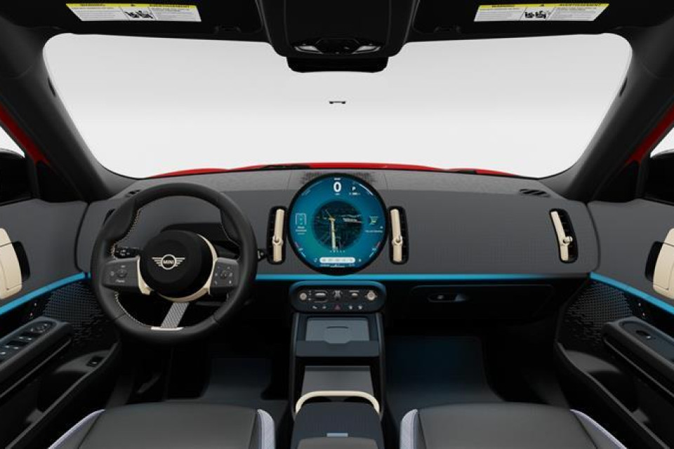 2026 MINI Countryman - Image 10