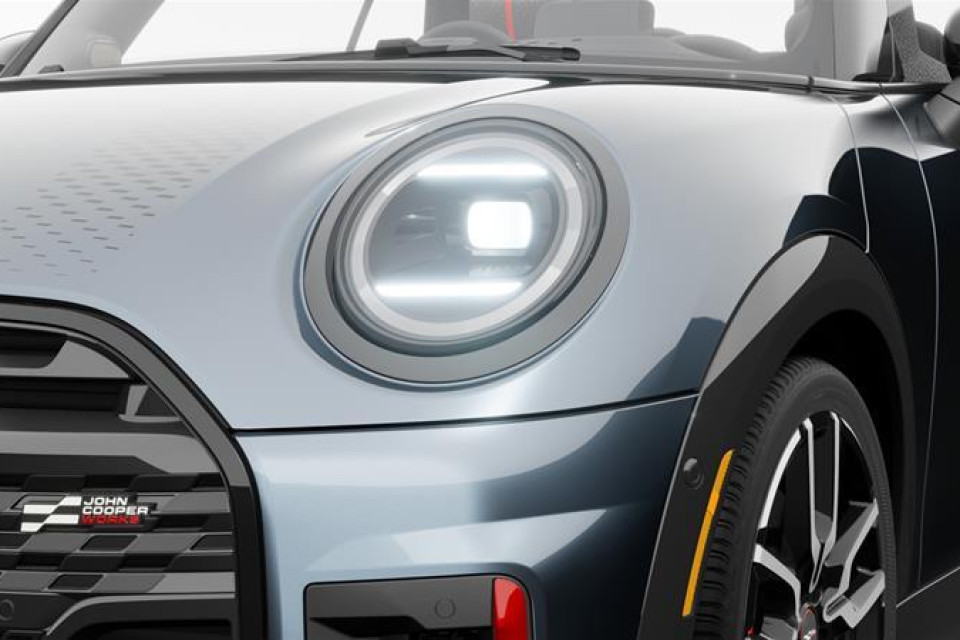 2026 MINI Convertible - Image 6