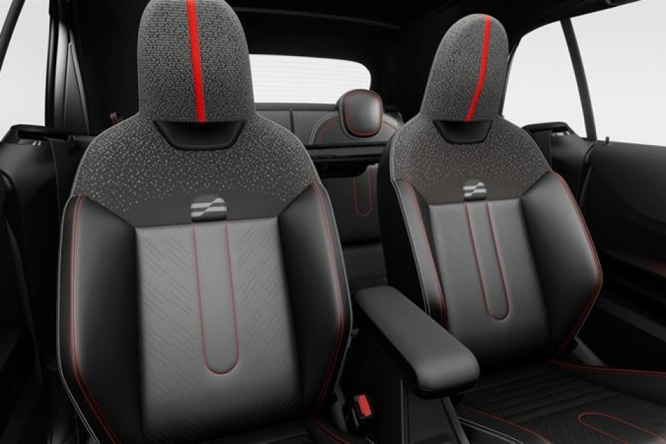 2026 MINI Convertible - Image 12