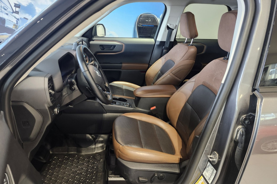 2022 Ford Bronco Sport - Image 11