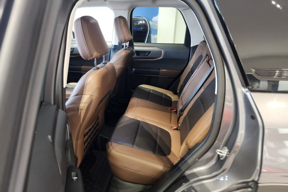 2022 Ford Bronco Sport - Image 13