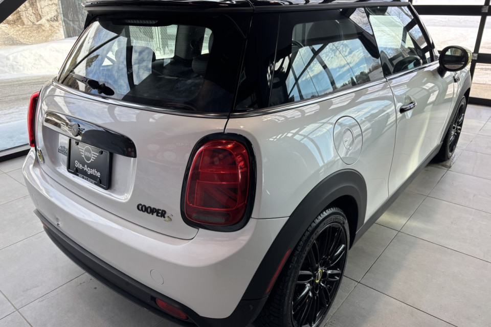 2023 Mini Cooper - Image 7