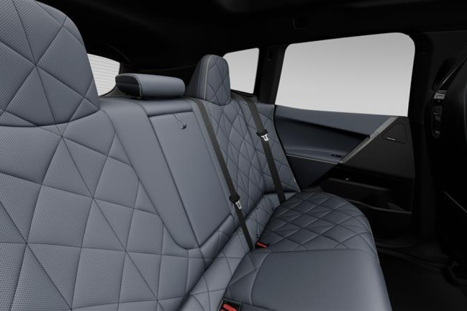 2026 BMW iX - Image 13