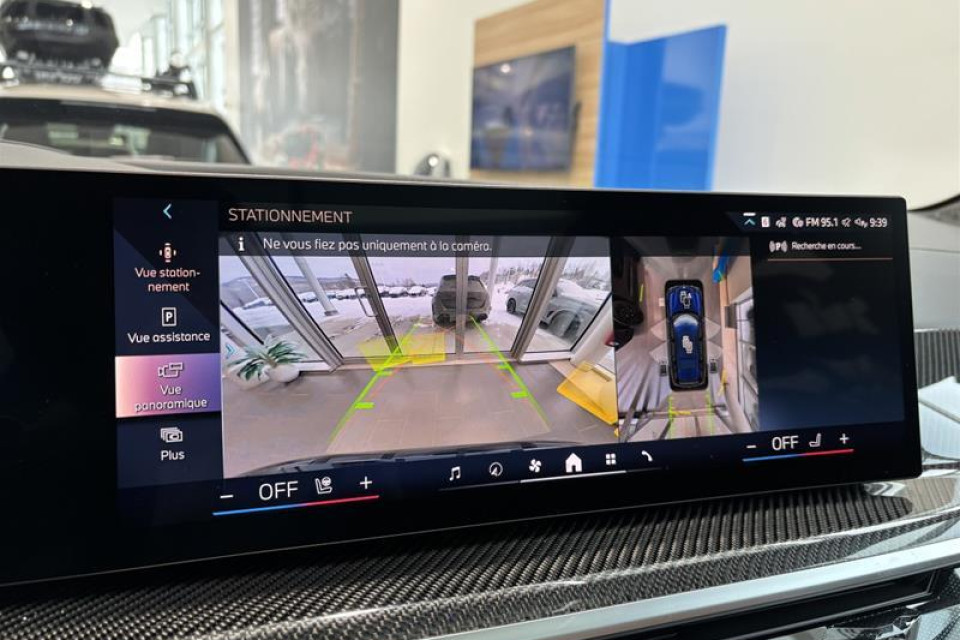 2026 BMW X7 - Image 2