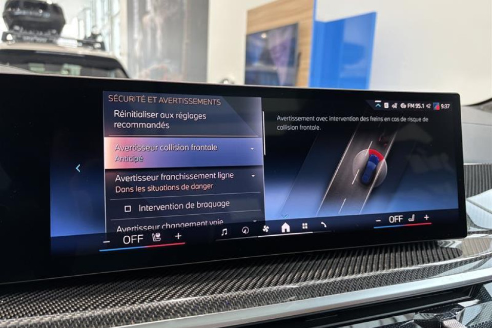 2026 BMW X7 - Image 4