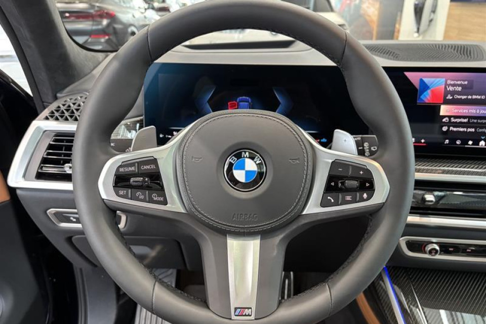 2026 BMW X7 - Image 8