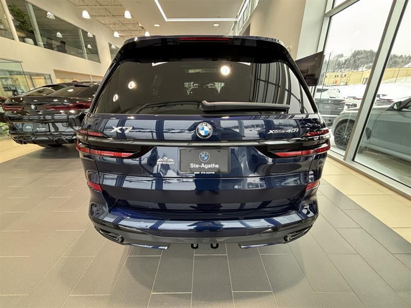 2026 BMW X7 - Image 21