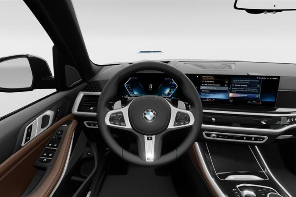 2026 BMW X5 - Image 13