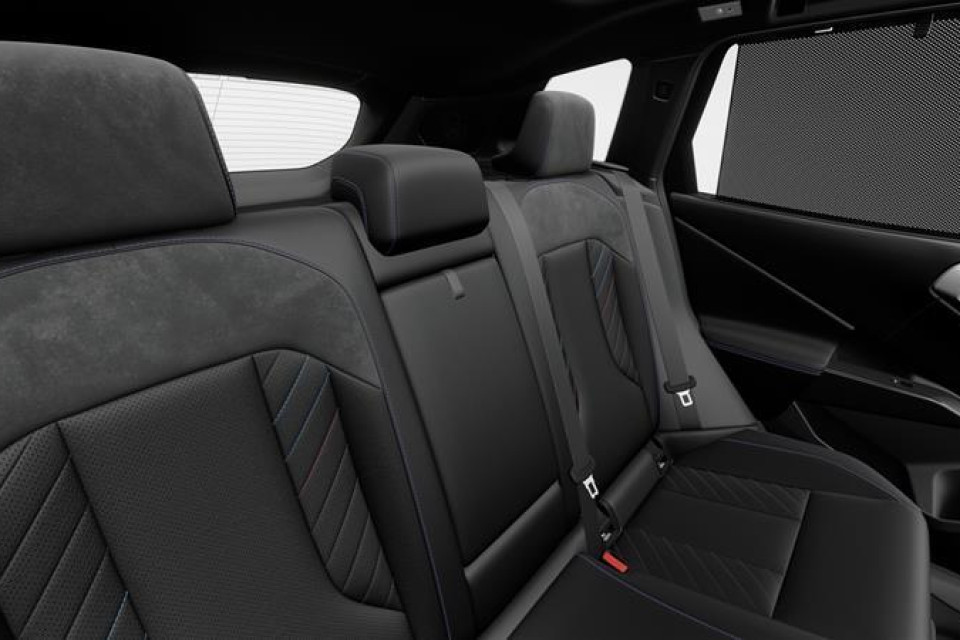 2026 BMW X3 - Image 14