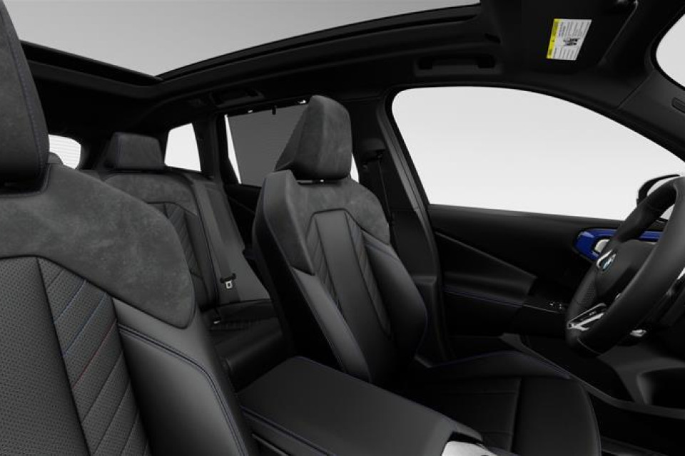 2026 BMW X3 - Image 9