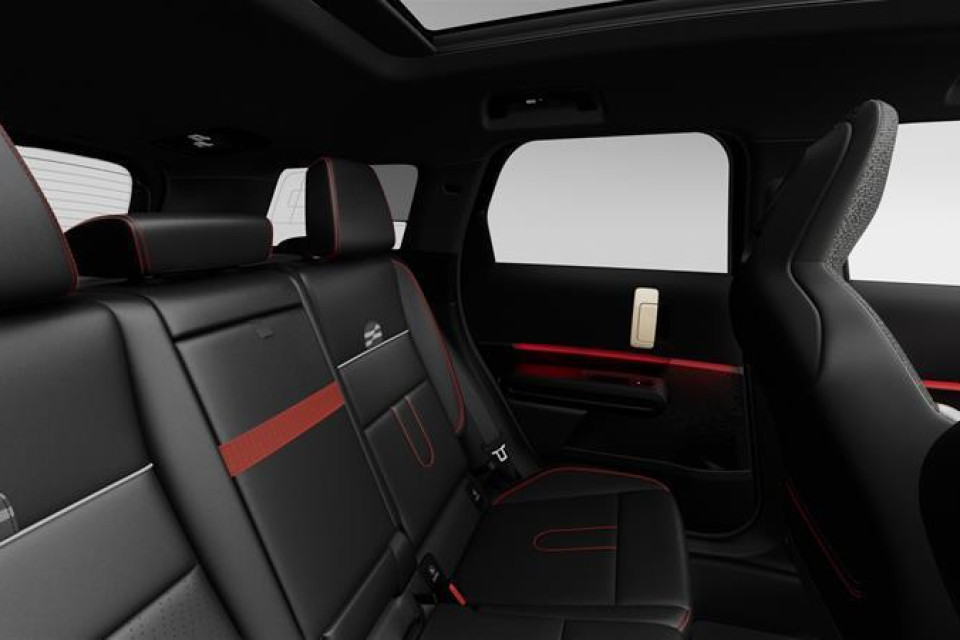 2026 MINI Countryman - Image 12