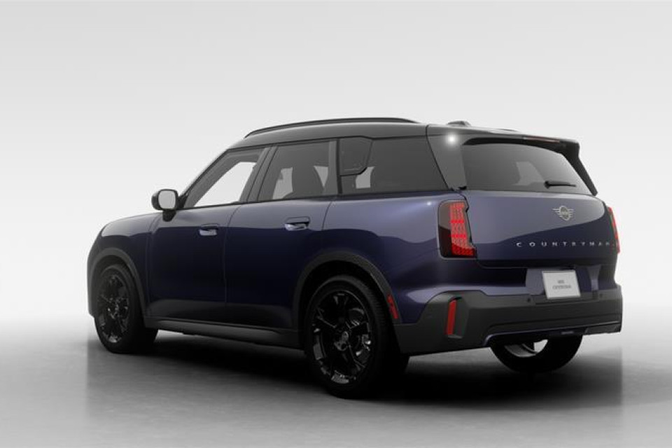 2026 MINI Countryman - Image 2
