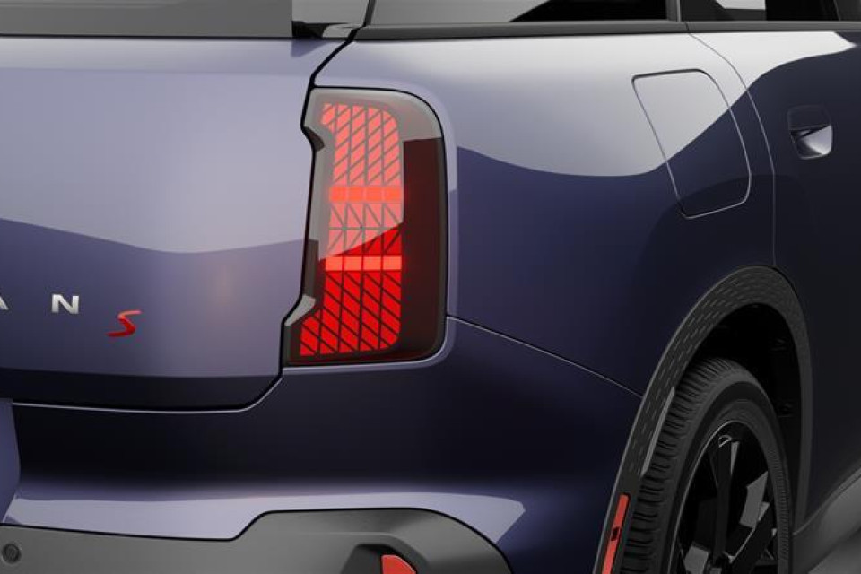 2026 MINI Countryman - Image 8