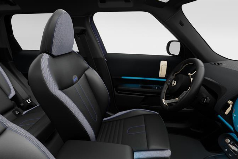 2026 MINI Countryman - Image 9