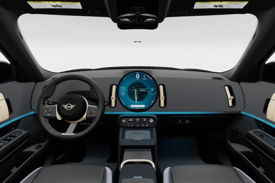 2026 MINI Countryman - Image 10