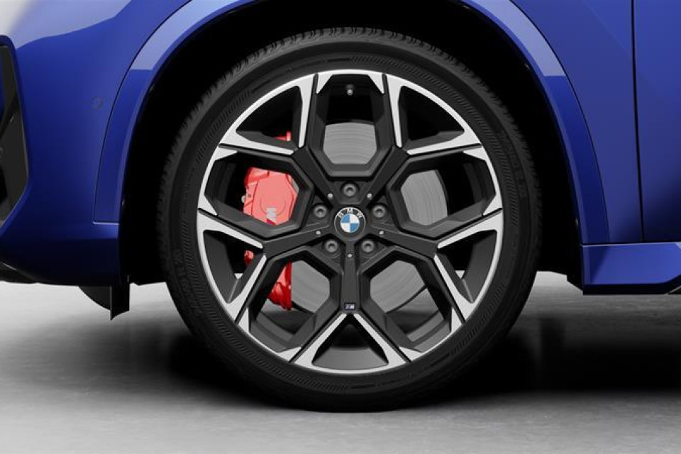 2026 BMW X1 - Image 12