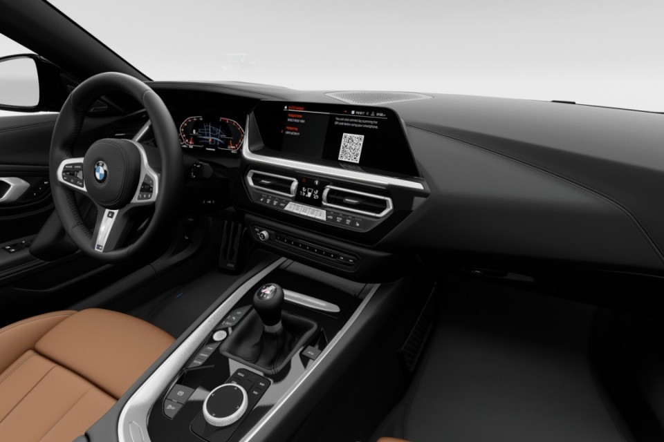 2026 BMW Z4 - Image 13