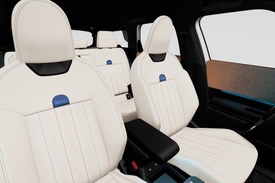 2026 MINI Countryman - Image 11