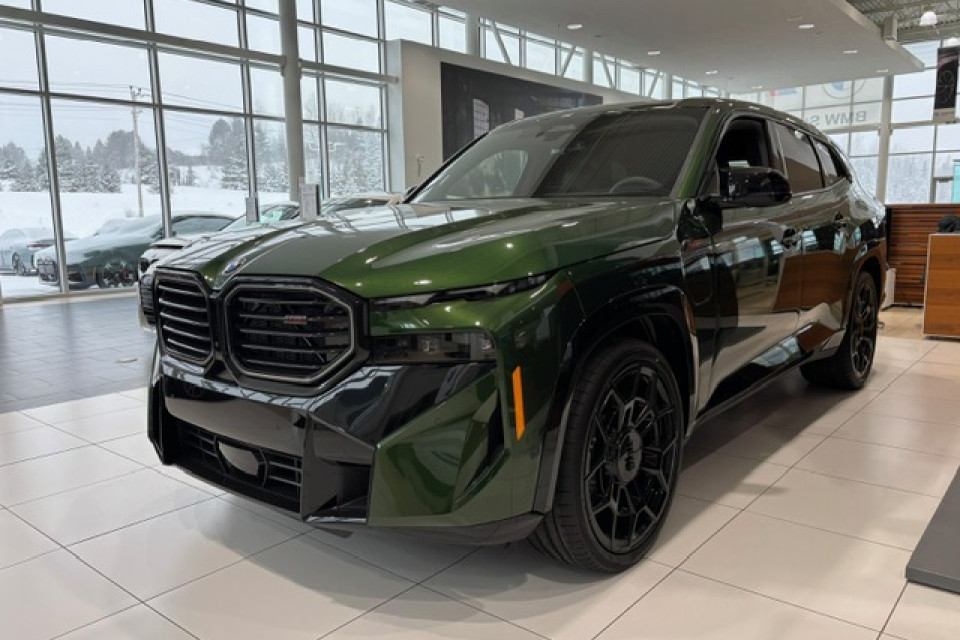 2026 BMW XM - Image 1