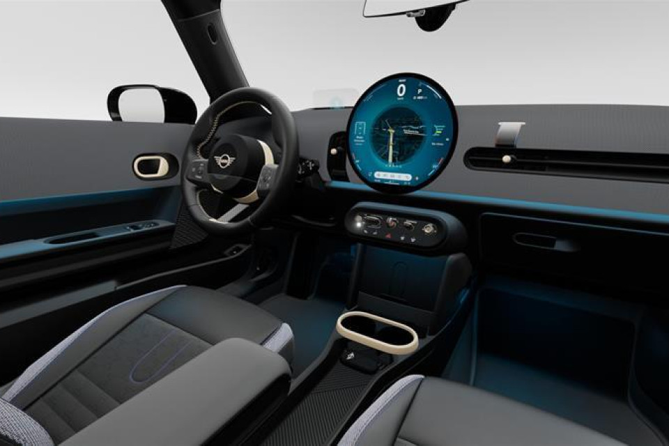 2026 MINI 3 Door - Image 13