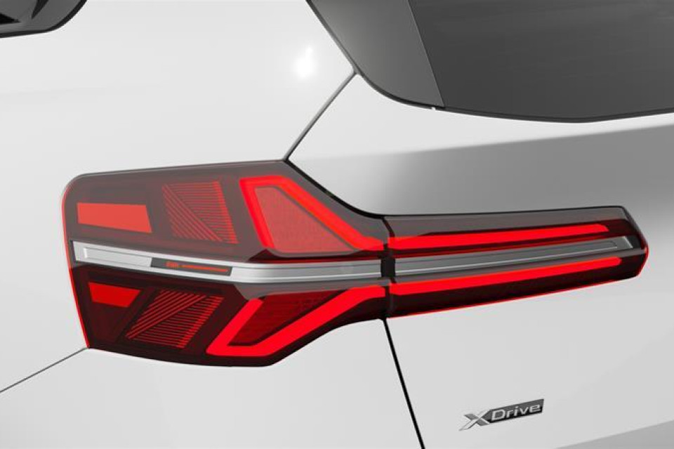 2026 BMW X3 - Image 8