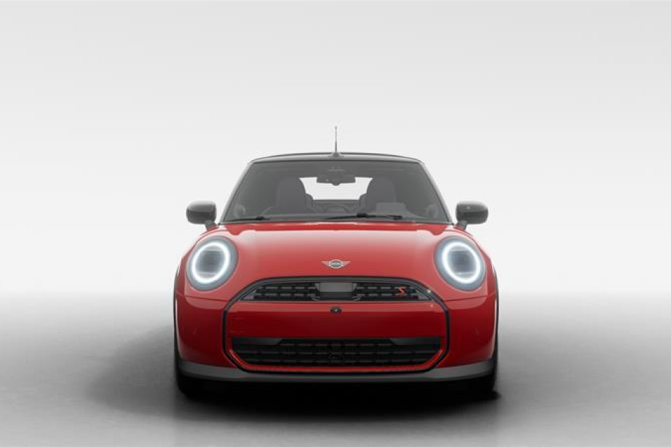 2026 MINI Convertible - Image 3