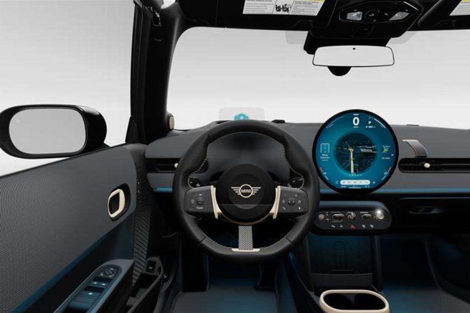 2026 MINI Convertible - Image 12