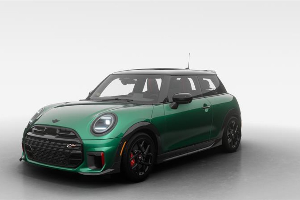 2026 MINI 3 Door - Image 1