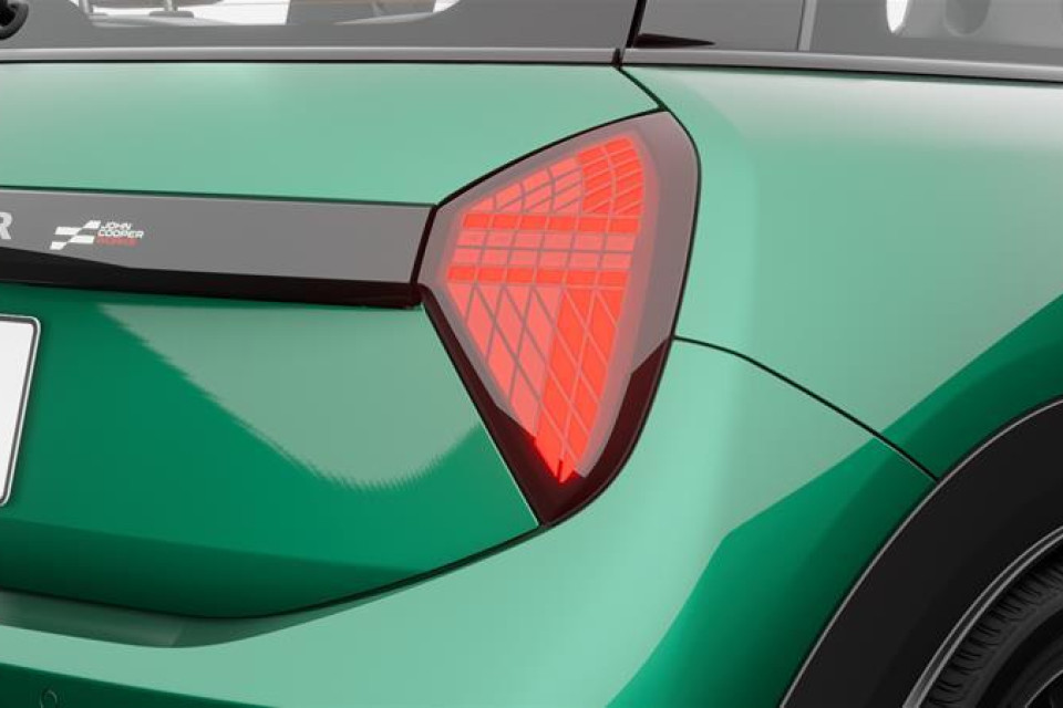 2026 MINI 3 Door - Image 2