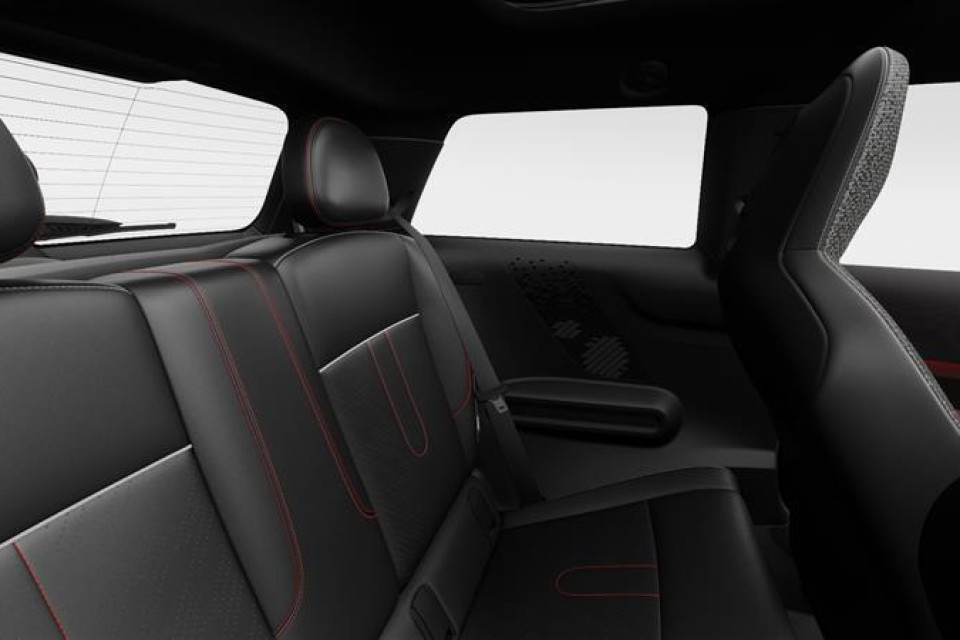 2026 MINI 3 Door - Image 5