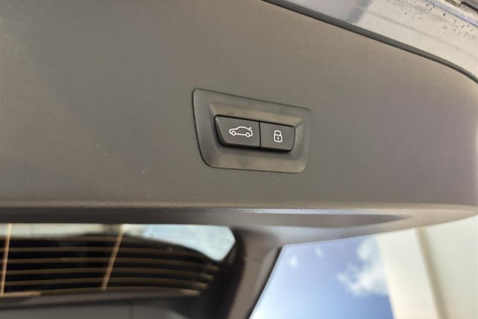 2026 BMW X3 - Image 16