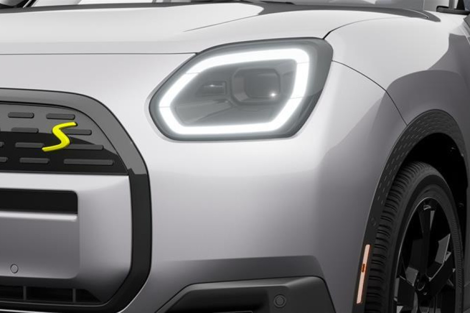 2025 MINI Countryman - Image 6