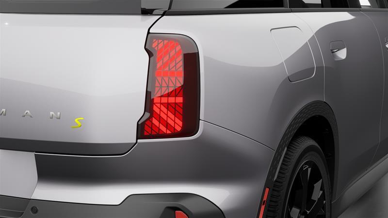 2025 MINI Countryman - Image 8