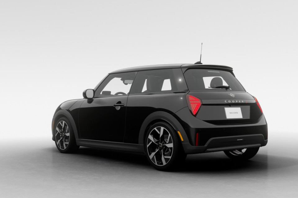 2026 MINI 3 Door - Image 2