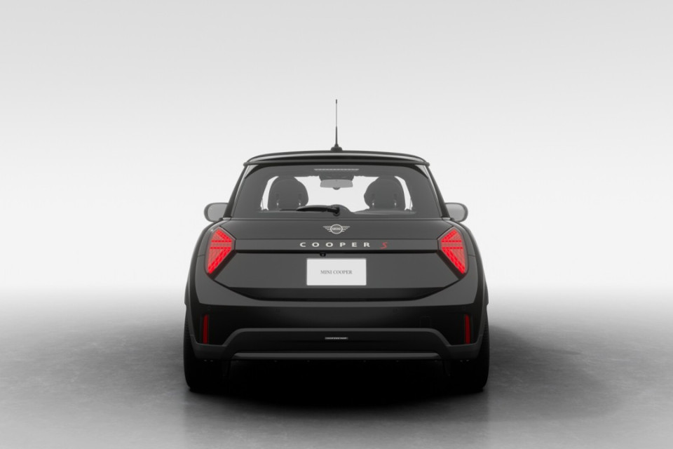2026 MINI 3 Door - Image 5