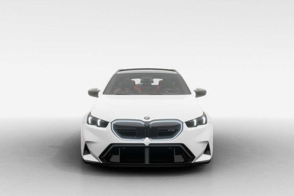 2027 BMW M5 - Image 3