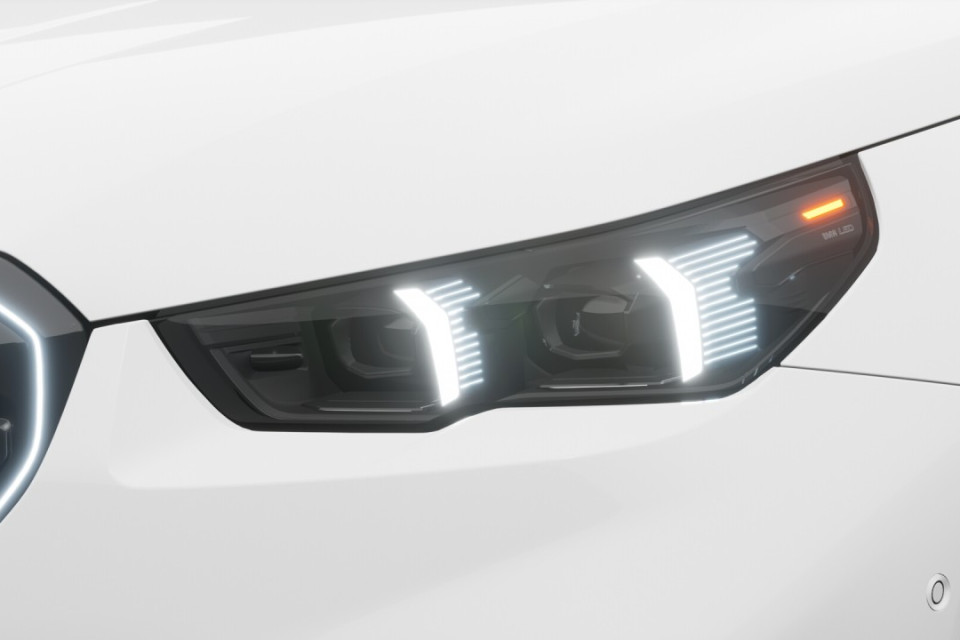 2027 BMW M5 - Image 6