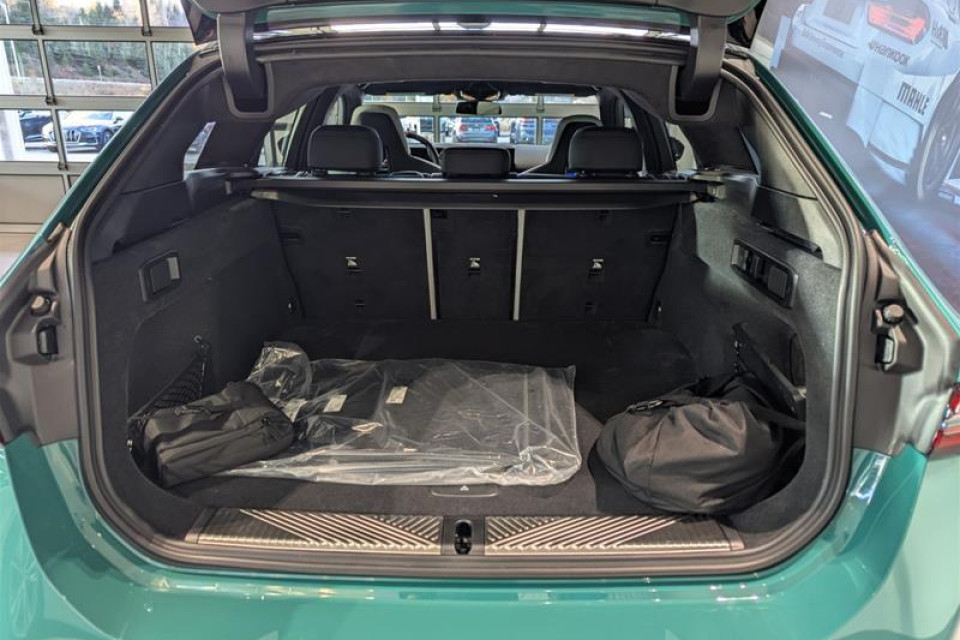 2026 BMW M5 - Image 20