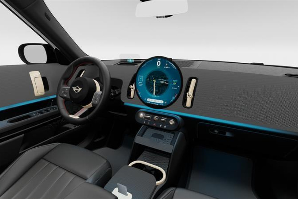 2026 MINI Countryman - Image 14