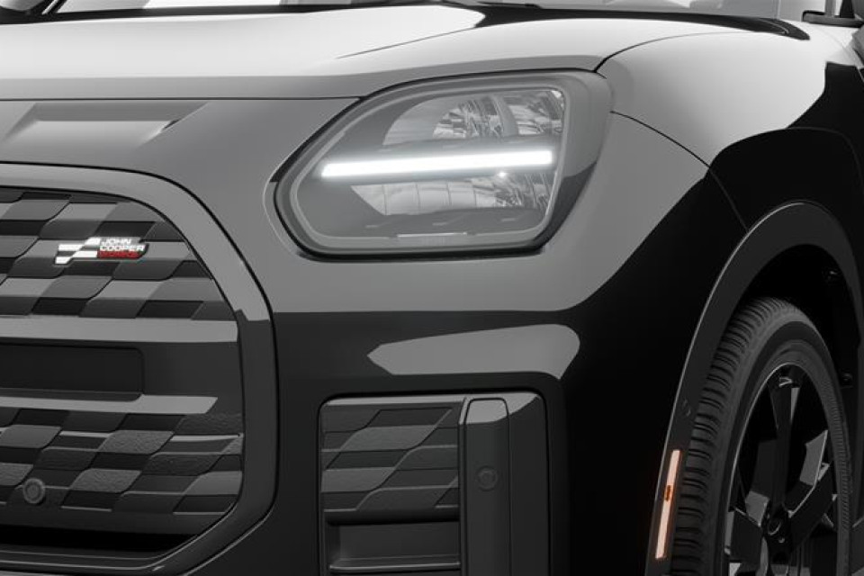 2026 MINI Countryman - Image 2