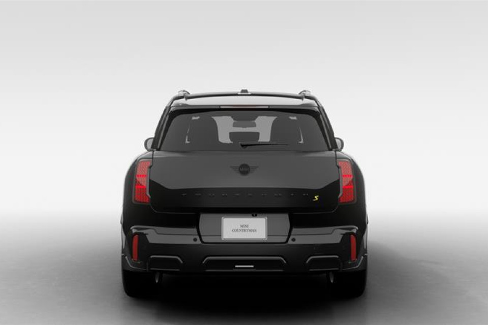 2026 MINI Countryman - Image 14