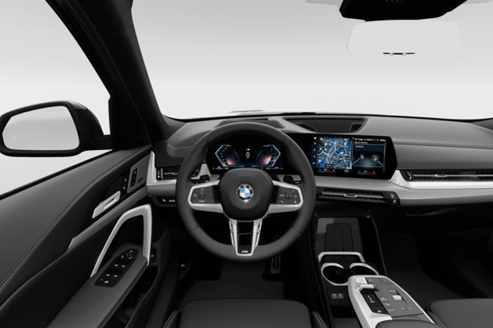2026 BMW X1 - Image 12