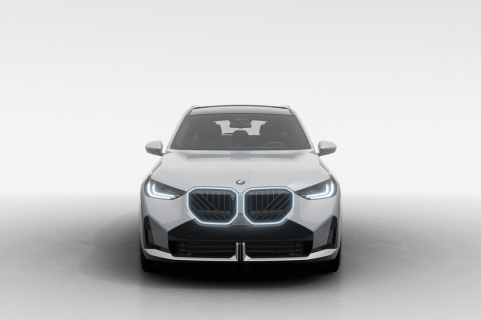2026 BMW X3 - Image 3
