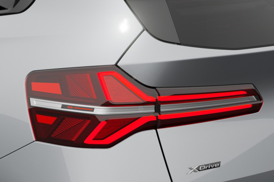 2026 BMW X3 - Image 8