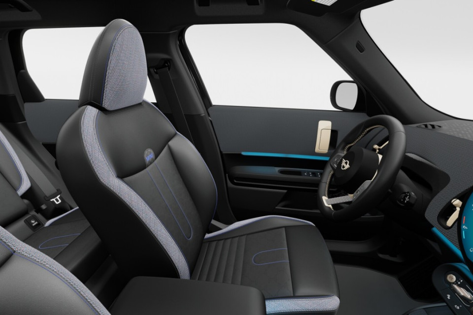 2026 MINI Countryman - Image 9